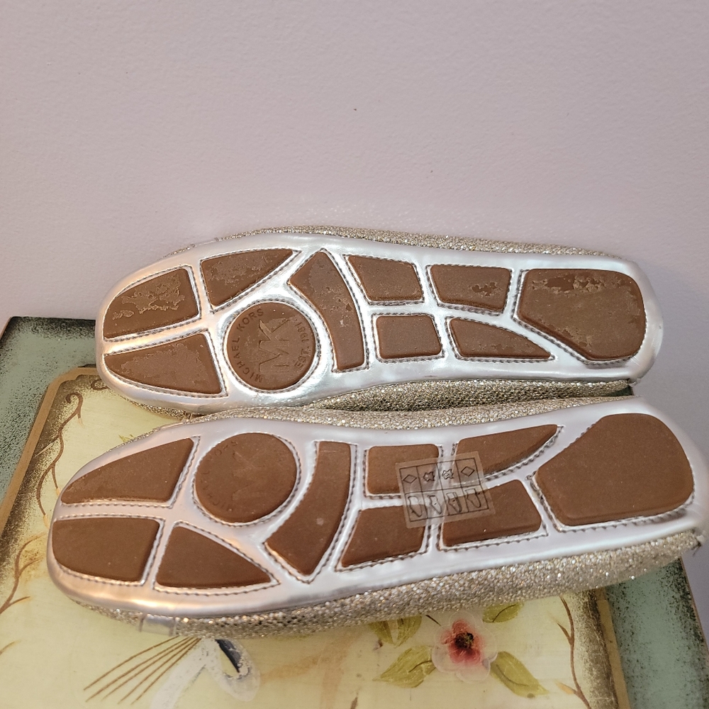 Michael Michael Kors Silver Metallic Leather Flats Size 7 - Picture 5 of 5